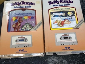 TEDDY RUXPIN ADVENTURE SERIE WIEGENLIEDER KASSETTE & BILDERBUCH NEU IM KARTON - Bild 1 von 2