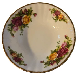 Royal Albert Old Country Roses Four Fruit Bowls Holds 4.5 ounces each 1962 - Picture 1 of 6