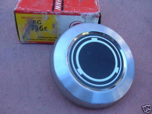 Ford Granada 1975 montaje tapa gasolina nuevo  Foto 1 de 1