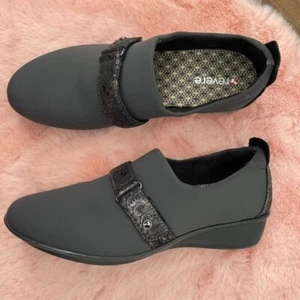 Revere Genoa Women's Casual Shoe Loafer Size 9M Black-from QVC $120 - Picture 1 of 8