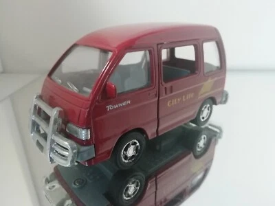 SSECA Toy Asia Towner SDX City Life City Van Towner SDX Rosso 1:32 - Immagine 1 di 4