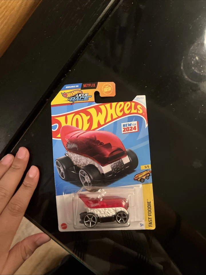 Un coche Foto 1 de 3