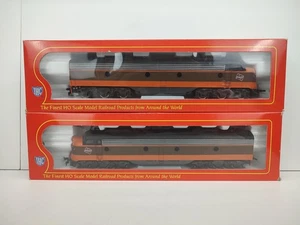 Vintage IHC HO Scale Milwaukee Road E8A Locomotive 2-Unit Powered Dummy Train Se - Picture 1 of 7