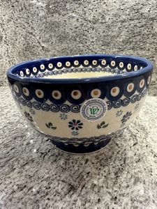 Boleslawiec Polish Pottery Serving Bowl 71/4 X 4.5 Inches Peacock Pattern New - Picture 1 of 5
