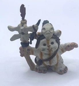 Figura Logray Ewok chamán hombre medicina 2007 Hasbro - Imagen 1 de 3