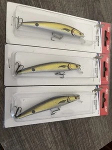 (3) Eagle Claw 4" Minnow Bait Gold With Black Back Jerkbaits ECFLM #3 - Picture 1 of 2