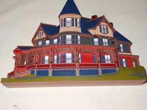 Colonel Adelbert Mossman Home Hudson MA 1999 Shelia's House Holzregal Sitter - Bild 1 von 2