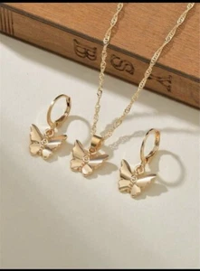 Gold Colored Butterfly Necklace & Earrings Set - Picture 1 of 3