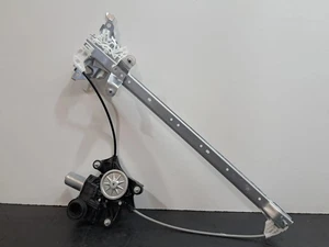 6980342062 rear power window rh for TOYOTA RAV4 V ( A5 H5 ) 2.5 HYBRID AWD - Picture 1 of 10