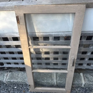 16 x 32" Vintage bemalter Holz Fensterflügel alt 3 Scheiben Platten Rahmen 40er Jahre? - Bild 1 von 6
