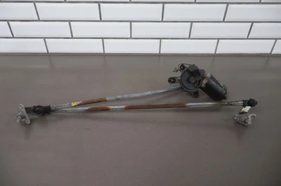 Motor y acoplamiento limpiaparabrisas delantero Toyota LandCruiser 1991-1997 Foto 1 de 4