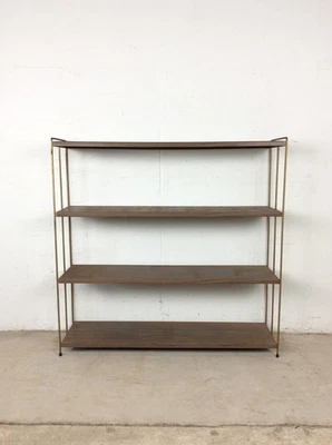 中世纪现代金属 4 搁板书柜带人造木质印花和黄铜装饰 — 第 1/4 张图片