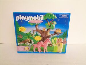 2004 Playmobil Magic #5752 Unicorn Magical Forest Building Set MIP