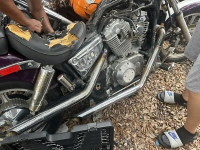 Tubo de escape HONDA SHADOW 1100 AFTERMARKET 1996 muchos años Foto 1 de 4