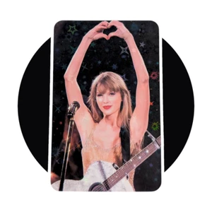 Taylor Swift 1989 Photo Card (YY05): Fearless, 3.25 in. - Picture 1 of 2