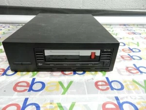 Quantum DLT-V4e External Tape Drive BHBBX-EY SCSI 320GB DLT4 with Terminator - Picture 1 of 4