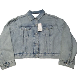 Uniqlo Denim Jacket Womens XL Short Cropped Light Wash Pockets Button Front NEW - Picture 1 of 16