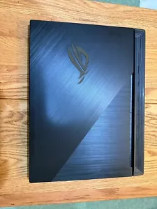 ASUS ROG 512 LV 10870H, RTX 2060 16 GB RAM 512 SSD 240 HZ WIFI 6 - Picture 1 of 4