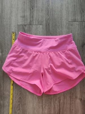 Pantalones Cortos Lululemon Speed Up Talla 2 2.5” Tiro Bajo Sónico Rosa Forrado Atlético Rápido  Foto 1 de 4