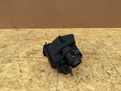 INFINITI Q50 Q60 2016-2024 OEM CONDUCTOR IZQUIERDO CAJA DE AIRE LIMPIADOR ADMISIÓN CONJUNTO 3.0T Foto 1 de 4