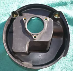 Harley Davidson Touring / Softail Air Cleaner Backing Plate 29000033A #2 - Picture 1 of 6