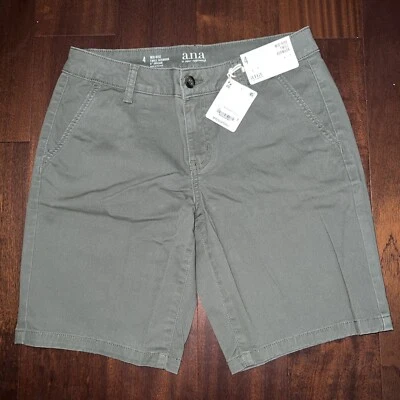 a.n.a. Bermudas de sarga de tiro medio - para mujer talla 4 Foto 1 de 3
