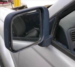 front left rear view mirror for NISSAN NAVARA 2.5 TD D22 1998-2002 1999 88281 - Picture 1 of 4