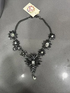 AMRITA SINGH Women's Statement Necklace Gunmetal Plated , Black, NWT - Picture 1 of 6
