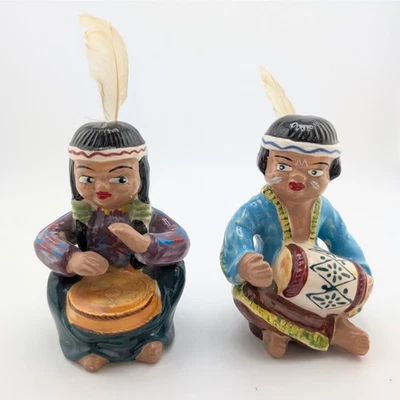Estatuillas de cerámica vintage de bateristas indios americanos indígenas de los años 50 Enesco Japón Foto 1 de 4