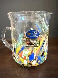 Taza de cristal blanco de Murano diseño de confeti multicolor hecha a mano en Italia - Imagen 1 de 7