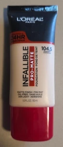 L'Oreal Paris INFALLIBLE PRO MATTE Foundation ~ 104,5 Nude Buff ~ 1 fl. Oz. - Bild 1 von 2