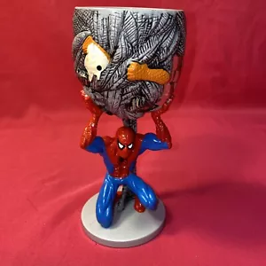 Marvel Spiderman Crouching Holding Goblet Cup Plastic - Picture 1 of 7