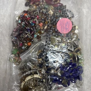 2KG Job Lot Mixed Costume Jewellery Bundle Craft Bead ReSell Upcycle FREE UK P&P - Picture 1 of 10