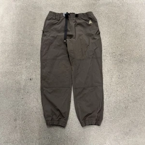Pantalones cargo Nike ACG talla mediana - Imagen 1 de 5