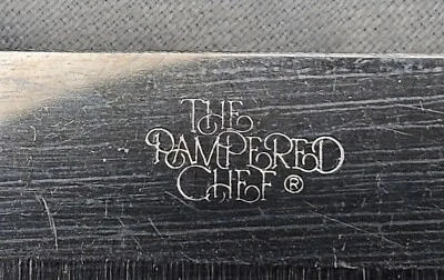 "Cuchillo de pan dentado vintage de 9"" Pampered Chef" Foto 1 de 4
