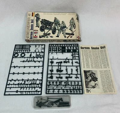 German smoke Unit nebelwerfer 41 marca Esci 5001 scala 1/35th made in Italy - Immagine 1 di 3