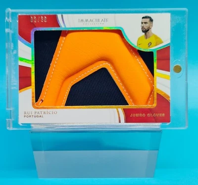 2018-19 Immaculate Portugal Rui Patricio Match-worn glove Patch 2/36 SP - Image 1 of 2