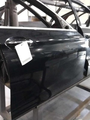 BMW 535I 2015 puerta delantera derecha negra usada OEM 123 k millas NJ25-19096-471944 Foto 1 de 4