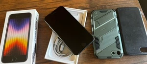 Apple iPhone se 2022 3. generacji 64gb odblokowany 100% żywotność baterii magazyn w Wielkiej Brytanii darmowa przesyłka - Zdjęcie 1 z 12