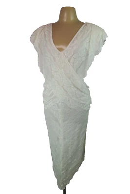 Vestido de novia de encaje ceñido al cuerpo con volantes blancos informales Contempo de colección años 90 talla 9/10 Foto 1 de 4