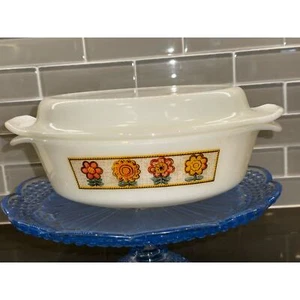 Fire King Anchor Hocking Orange Sunflower 1.5qt Oval Casserole W/Milk Glass Lid - Picture 1 of 8