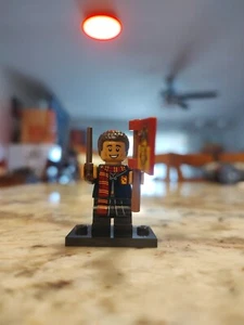 Lego Dean Thomas Minifigure colhp08 w/Accessories Wizarding Minifigure Series - Picture 1 of 5