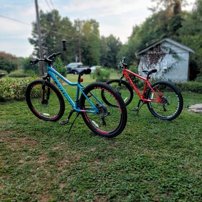 26 bicicletas de montaña Schwinn de 7 velocidades (hombres y mujeres) excelente estado Foto 1 de 4
