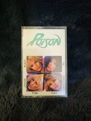 Poison Look What The Cat Dragged In Cassette Tape 1986 Capitol Records Vintage Foto 1 de 4