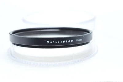 Hasselblad 95mm UV-Sky Multi-Coated Filter W/Case - Image 1 of 3
