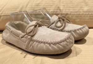Zapatillas mocasín Ugg Australia para mujer Dakota 5612 color claro talla 8 - Imagen 1 de 12
