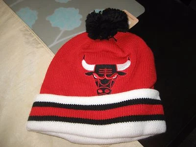 PARA HOMBRES CHICAGO BULLS NEGRO SOMBRERO GORRO MITCHELL & NESS INVIERNO ROJO/NEGRO/BLANCO NUEVO CON ETIQUETAS Foto 1 de 3