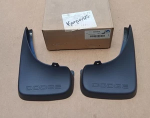 Dodge Avenger 2007-2010 nuevo genuino MoPar trasero de lujo moldeado juego de protección contra salpicaduras - Imagen 1 de 2