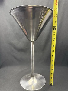 Insta XL Martini / Margarita Glass Party XXLarge 15″ Novelty Barware Sealed - Picture 1 of 10