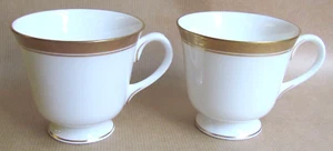 ROYAL WORCESTER DAVENHAM PATTERN TWO SPARE TEA CUPS (11448) - Picture 1 of 2